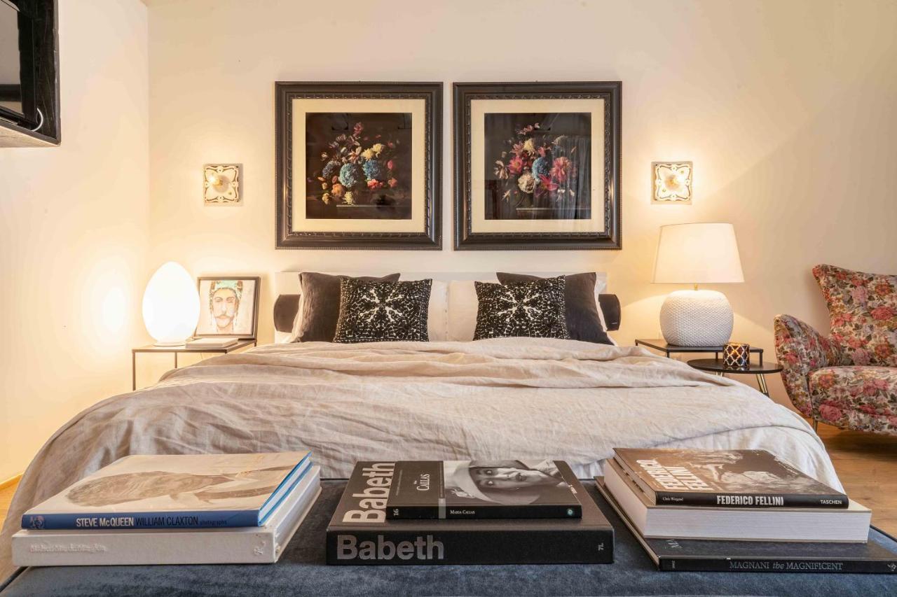 Casavostra - Ambience Suites Ostra Vetere Bagian luar foto